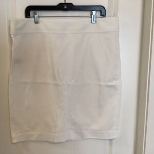 White cotton skirt